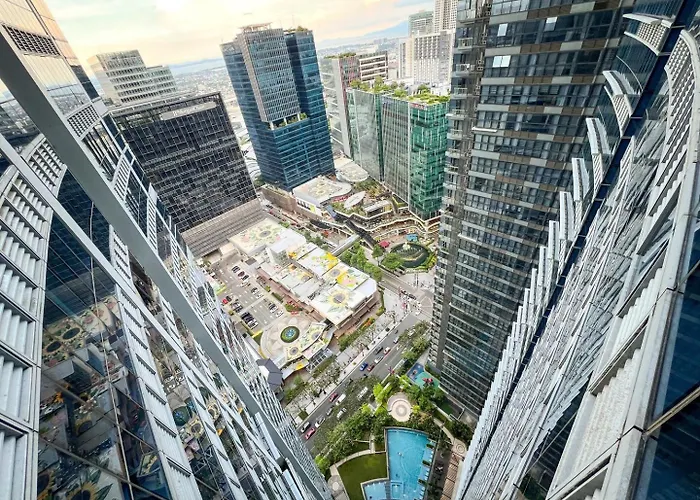 Holiday home Prime Uptown Bgc | Stylish 1br Getaway #upt135j